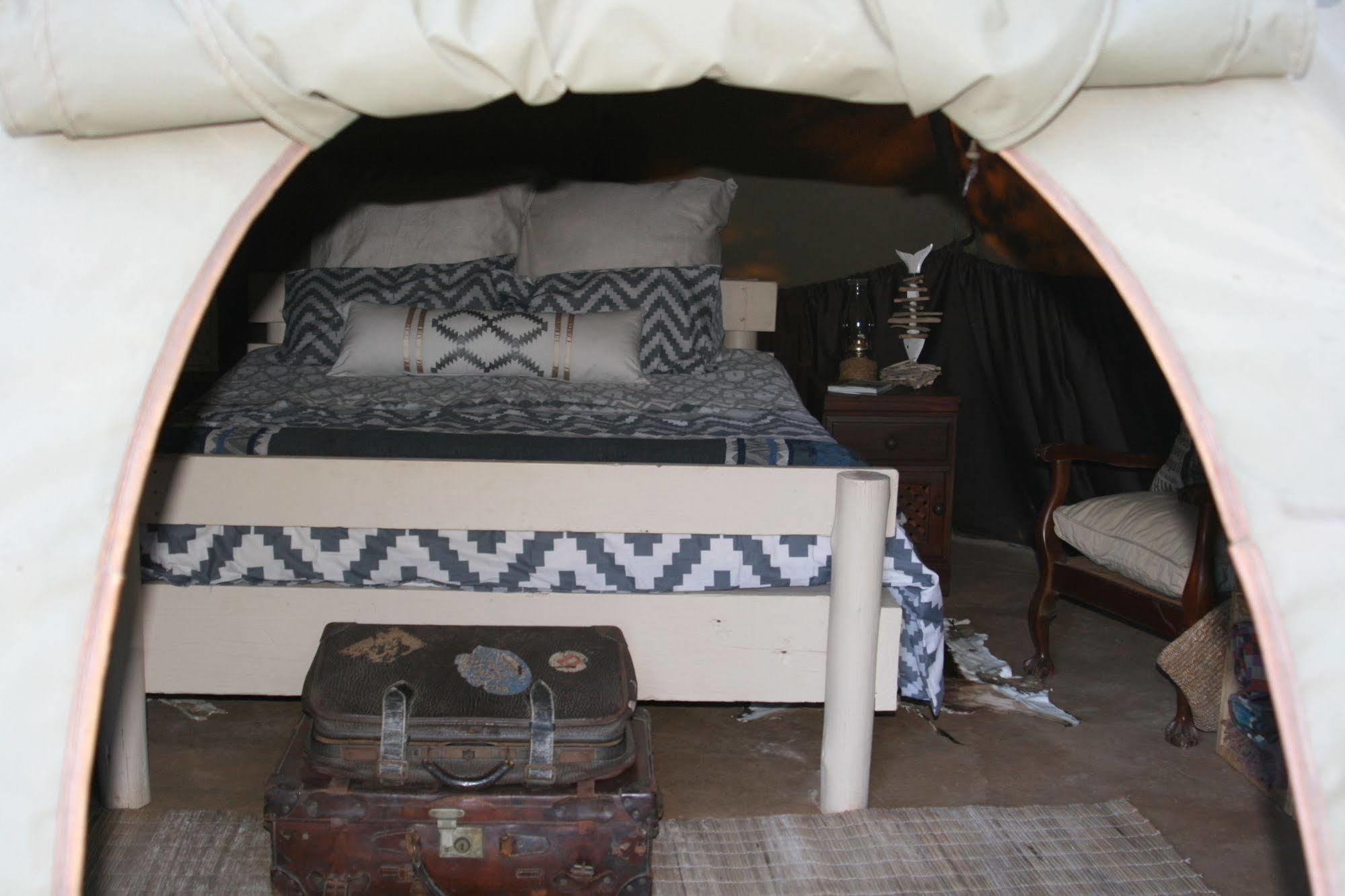 Nguni Moon Tepee Camp Hotel Underberg Buitenkant foto