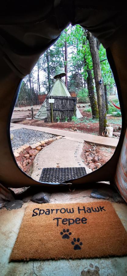 Nguni Moon Tepee Camp Hotel Underberg Buitenkant foto